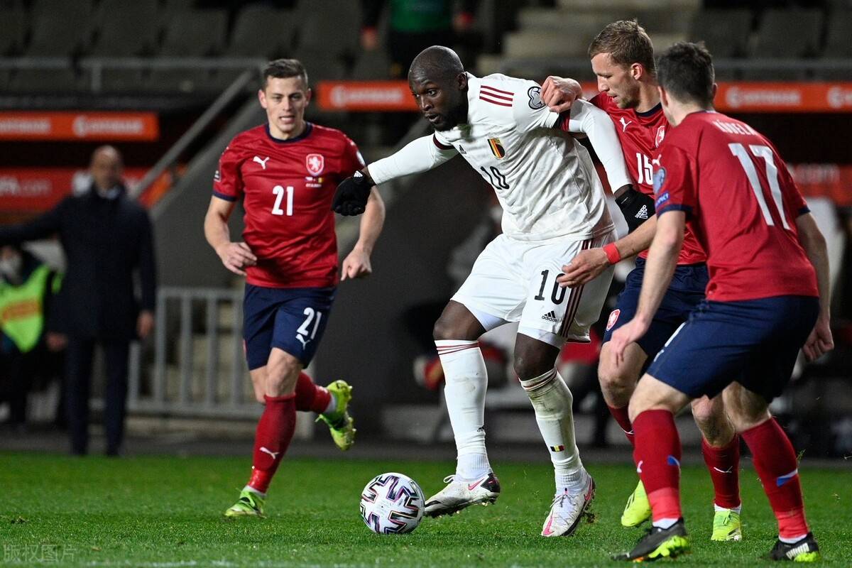 比利时实力碾压俄罗斯,轻松获胜 比利时实力碾压俄罗斯,轻松获胜