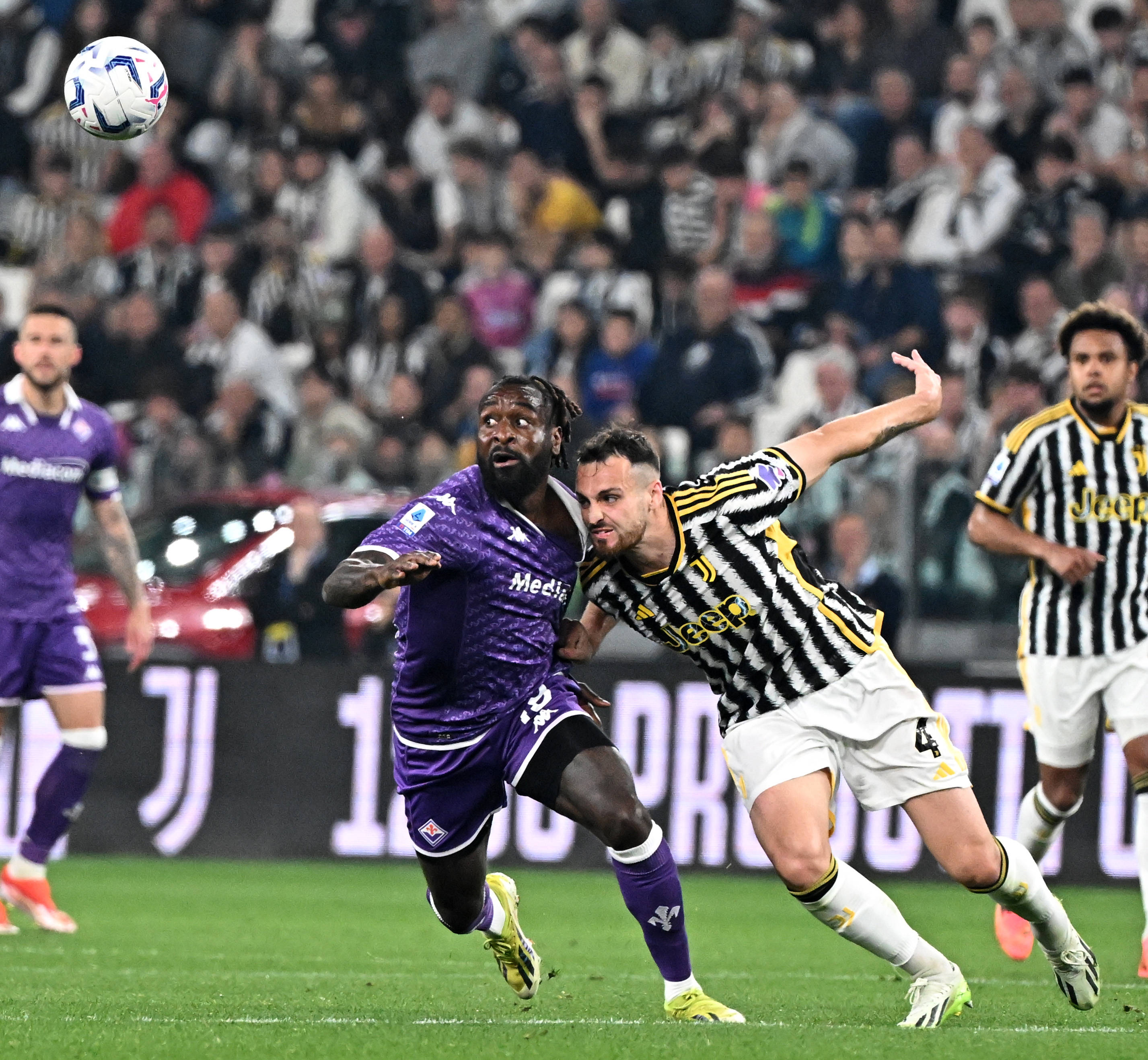 包含佛罗伦萨VS热那亚,一场胜负未定的较量的词条 包含佛罗伦萨VS热那亚,一场胜负未定的较量的词条