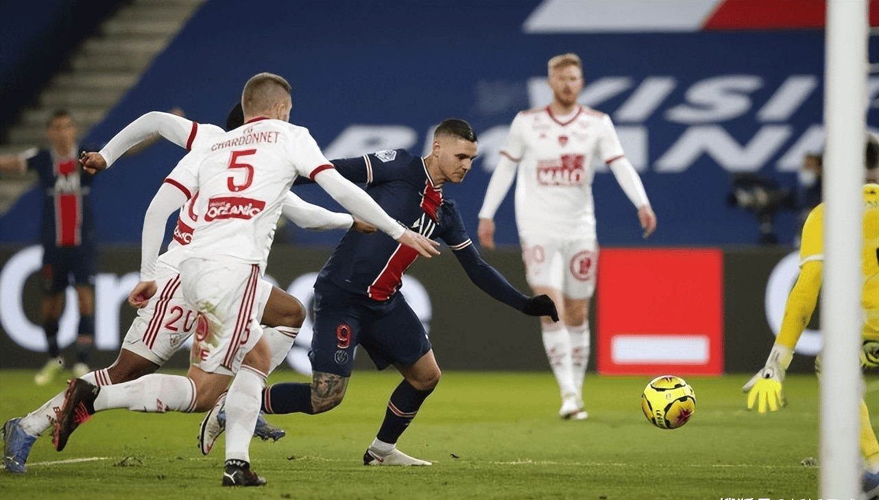 开云官方app入口-雷恩主场大胜布雷斯特，法甲球队士气高涨的简单介绍