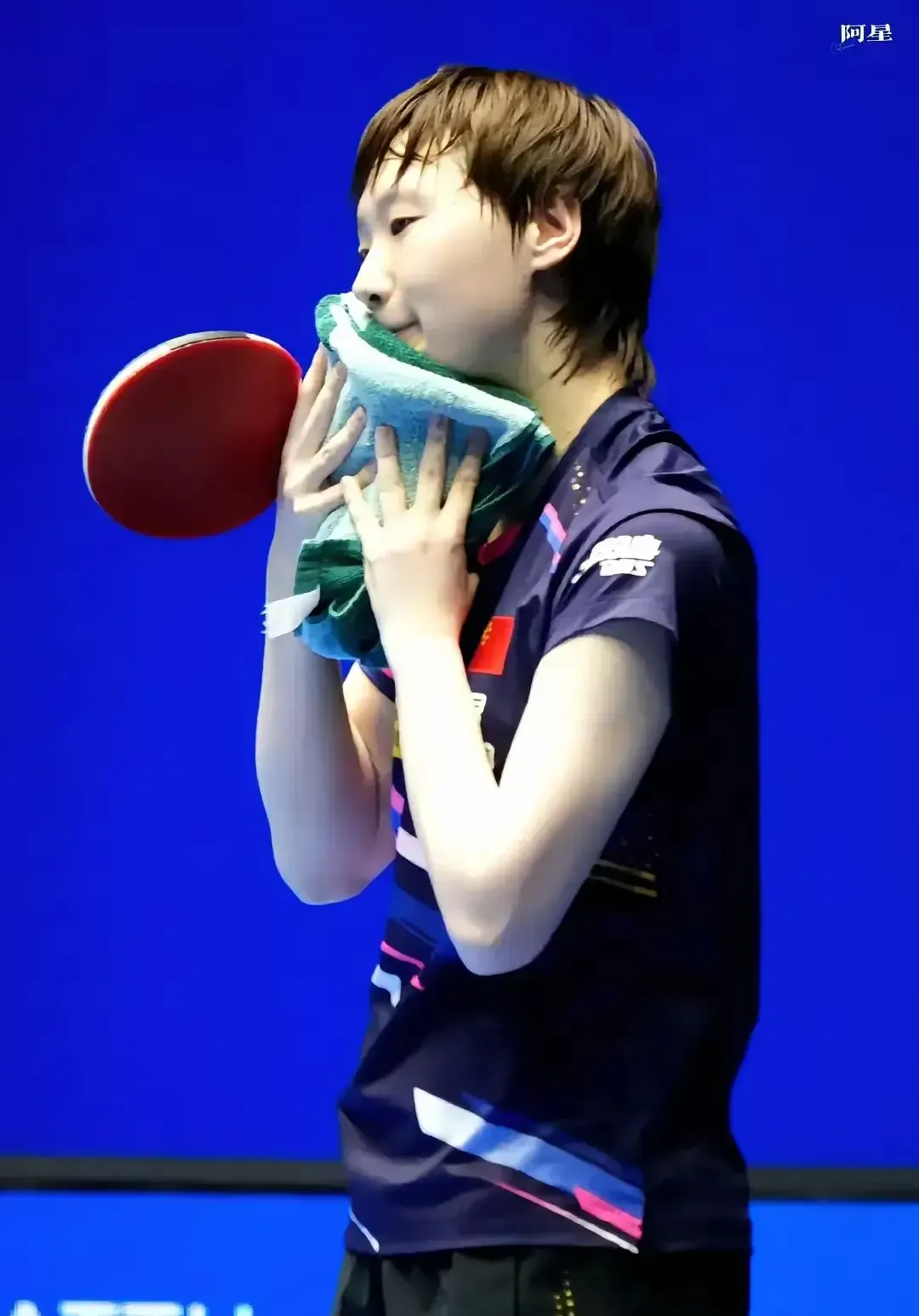 球员风采出众,技战术统筹有度的简单介绍 球员风采出众,技战术统筹有度的简单介绍