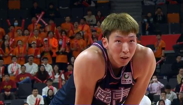 开云体育官方网站-夏洛特主场逆转，终结对手连胜纪录