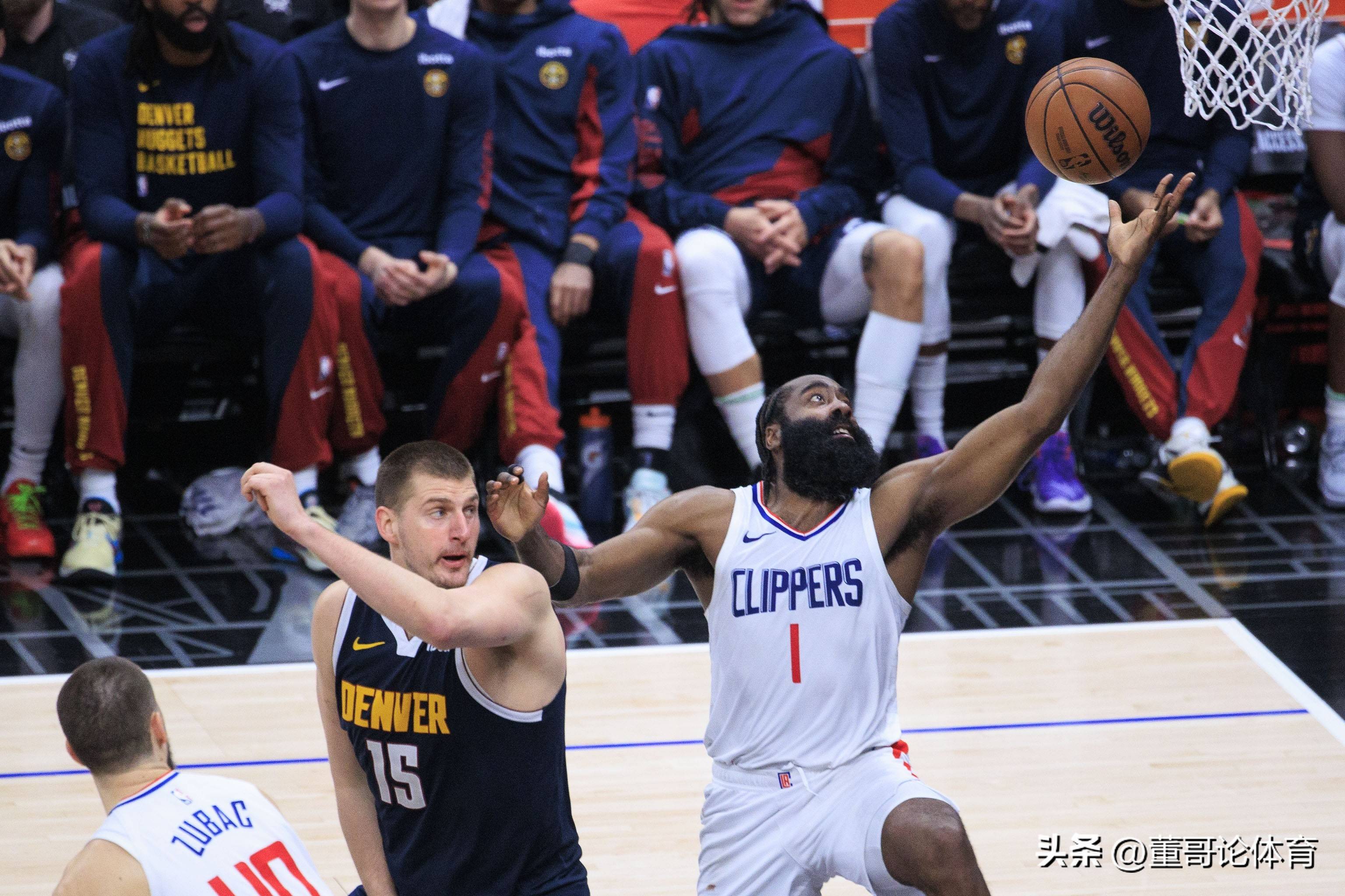 快船主场胜森林狼,继续强势 快船主场胜森林狼,继续强势