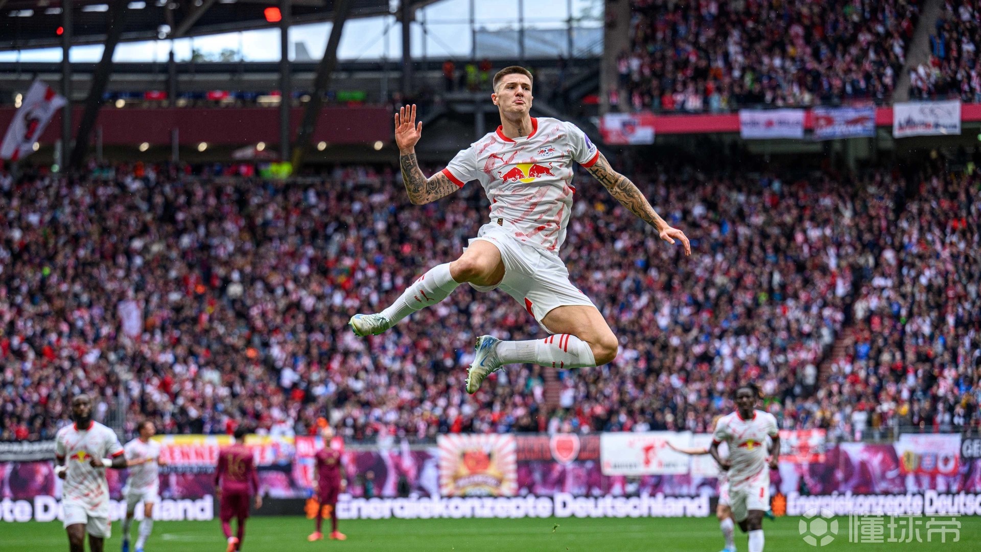 开云下载-08俱乐部遭遇莱比锡逆转，主场1-2告负的简单介绍