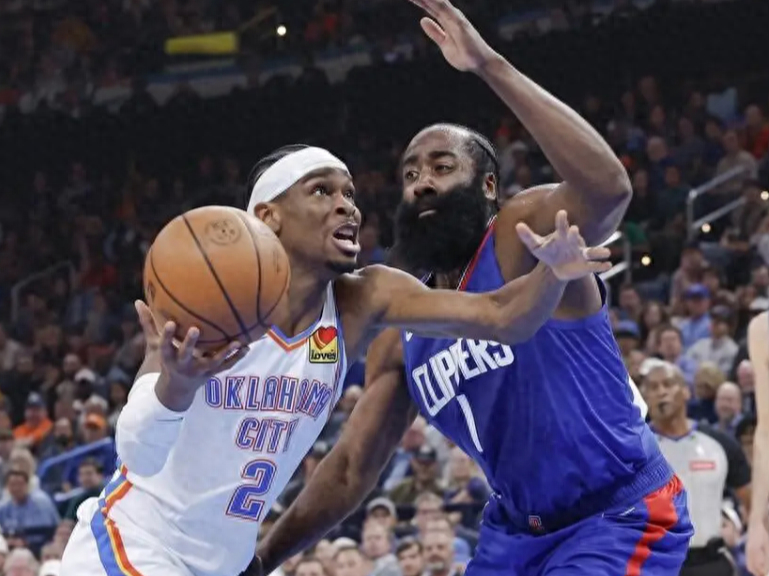 勇士大胜雷霆迎来连胜