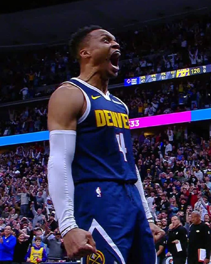 灰熊逆袭狂胜尼克斯，波尔津吉斯状态火爆