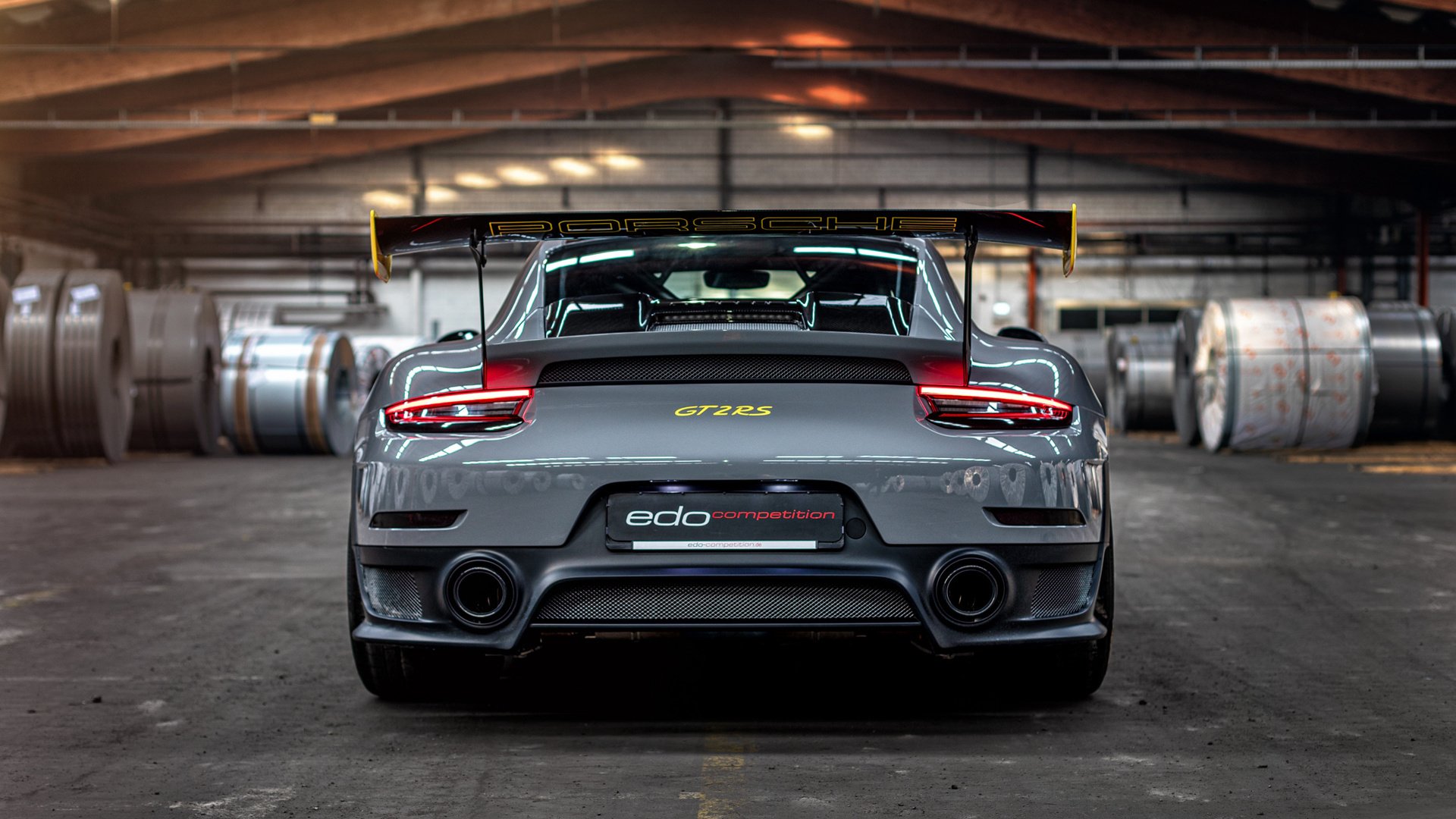 开云体育入口-沙漠绿茵的红色闪电，当加纳的青春风暴，撞上波斯铁骑的黄昏